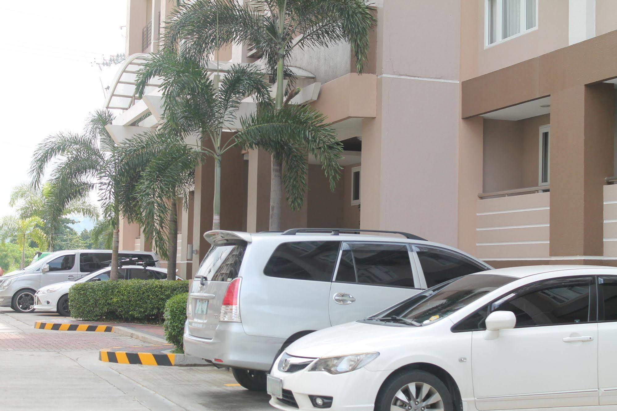 Stradella Hotel Pasig City Extérieur photo